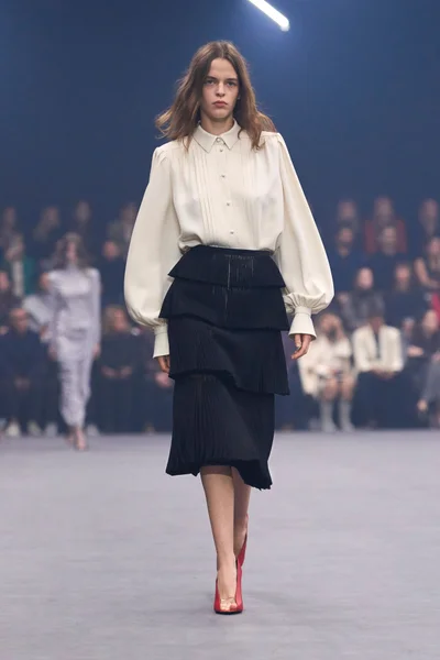 Look 47